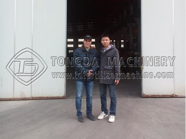 Customers from Colombia came to see organic fertilizer machines
